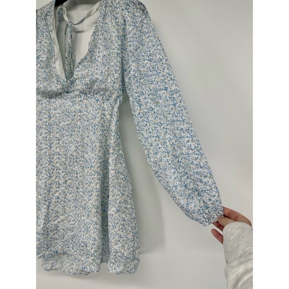 Lulus Happy Feelings White Floral Print Backless Mini Dress Size L - Picture 5 of 9
